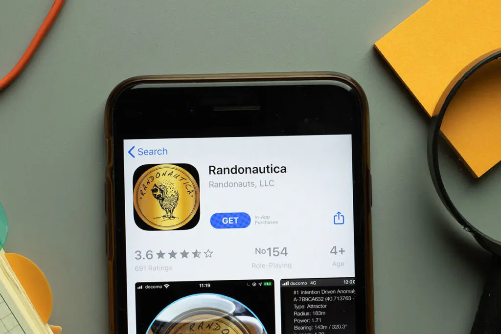 Aplikacja randonautica na iOS 
