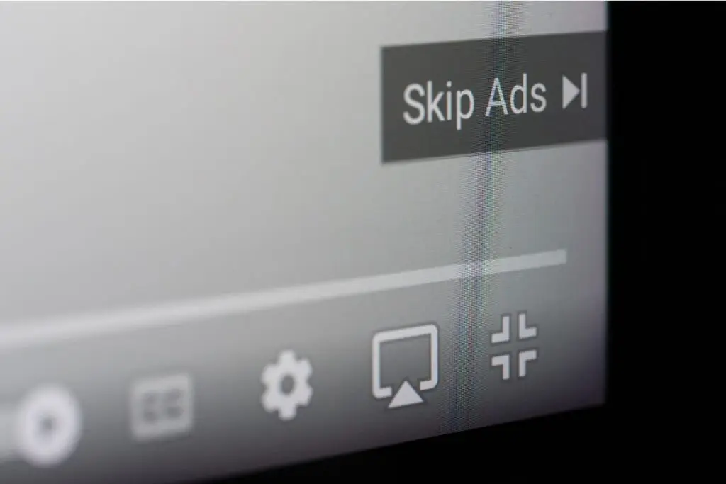Pomijanie reklam na YouTube