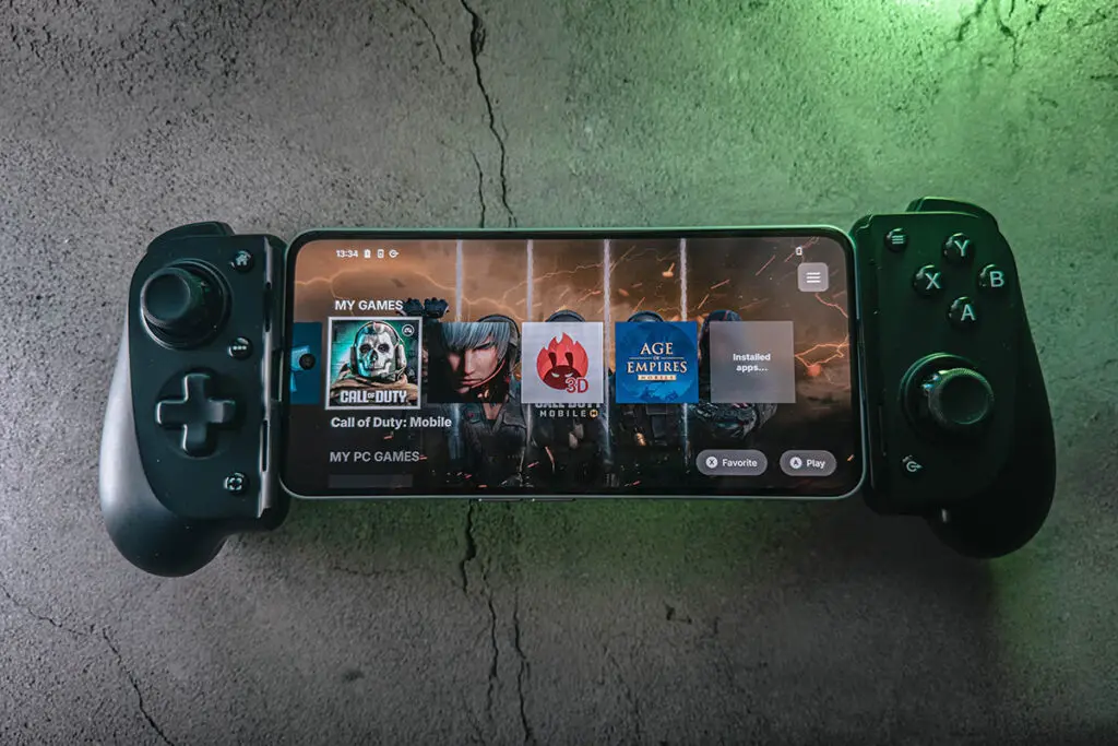 zdjęcie kontrolera mobilnego Razer kishi v2