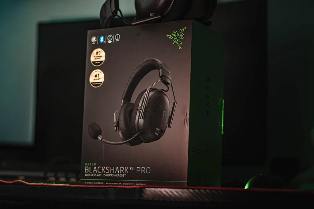 pudełko słuchawek razer blackshark v3 pro