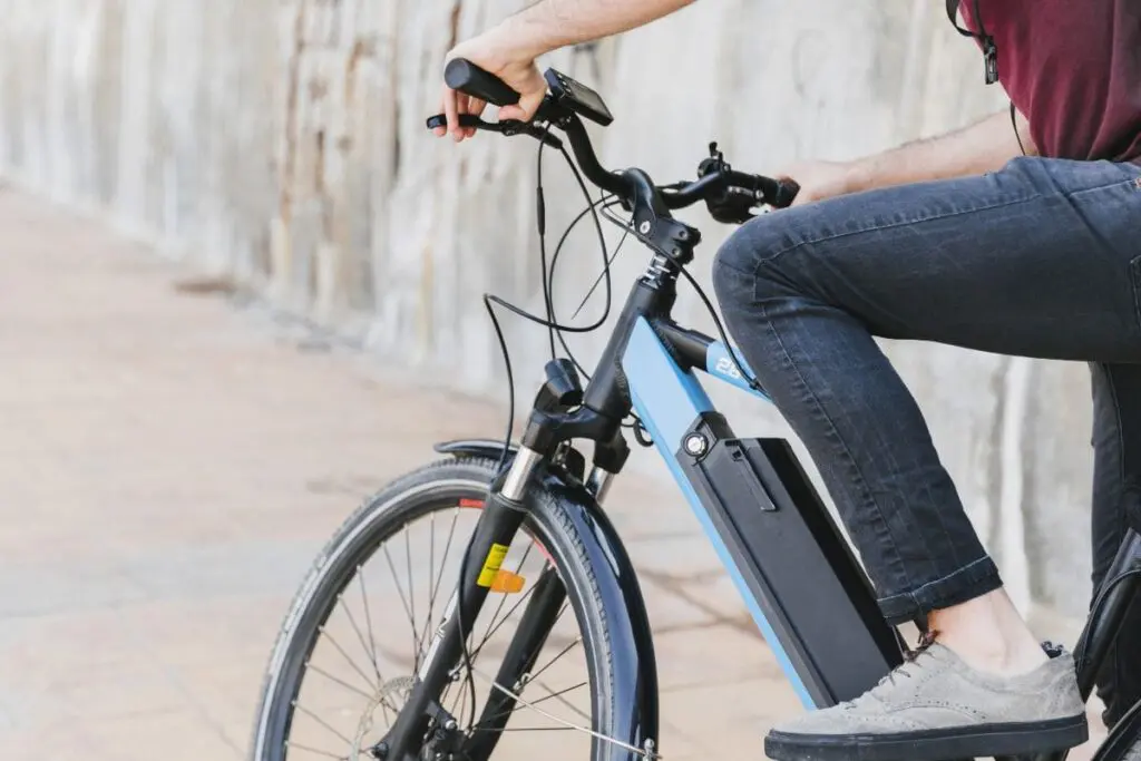 Dofinansowanie do roweru elektrycznego - e-bike w mieście