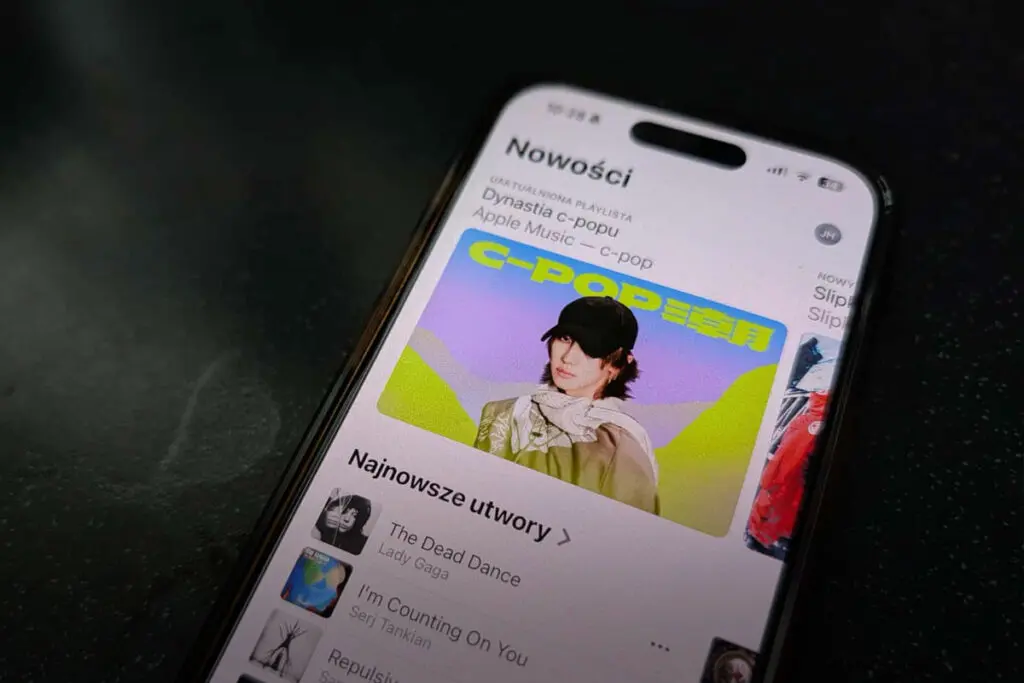 aplikacja Apple Music na iPhone