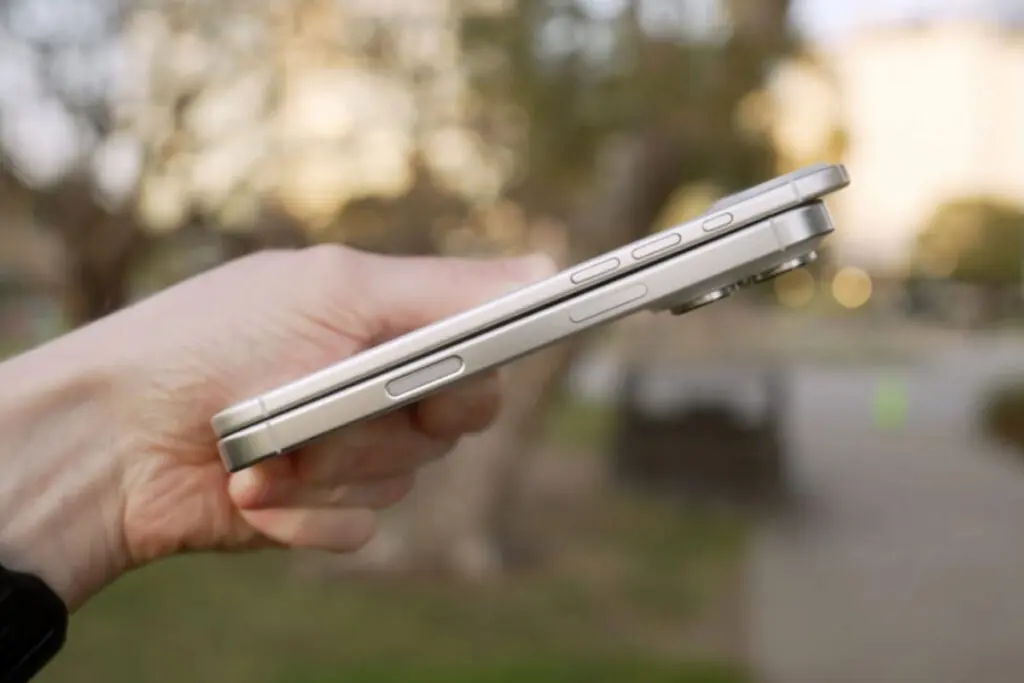 iPhone 17 air vs 16 pro