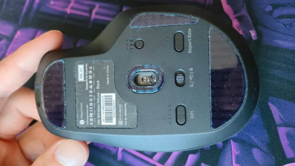 Spód myszki Keychron M6