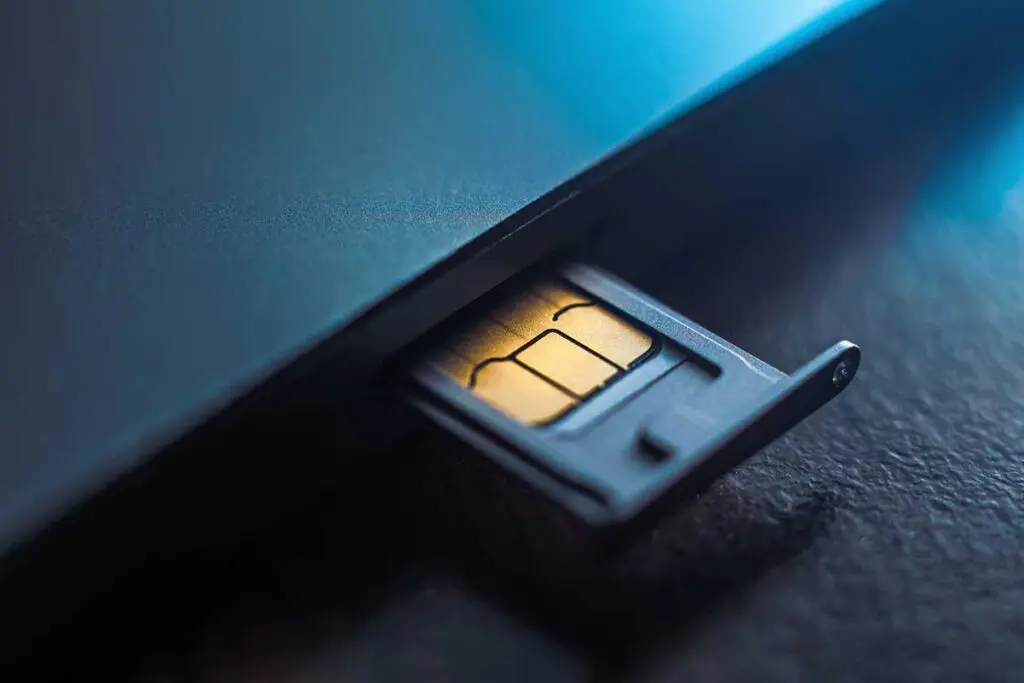 karta sim w telefonie