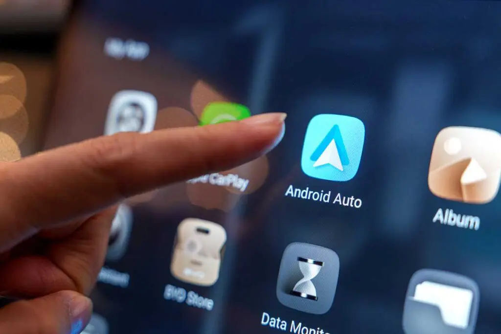 jak sprawdzić czy samochód ma android auto w 2025