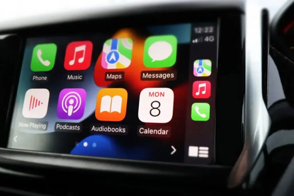Apple CarPlay ekran główny
