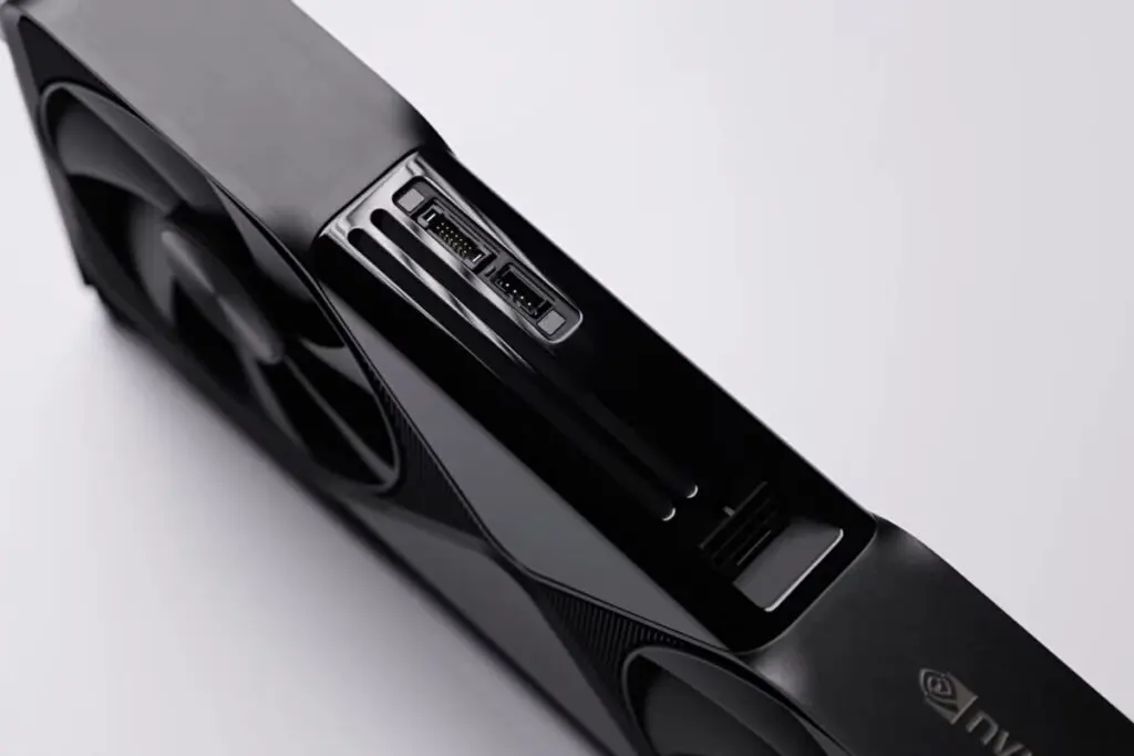 Porty na RTX PRO 6000 Blackwell