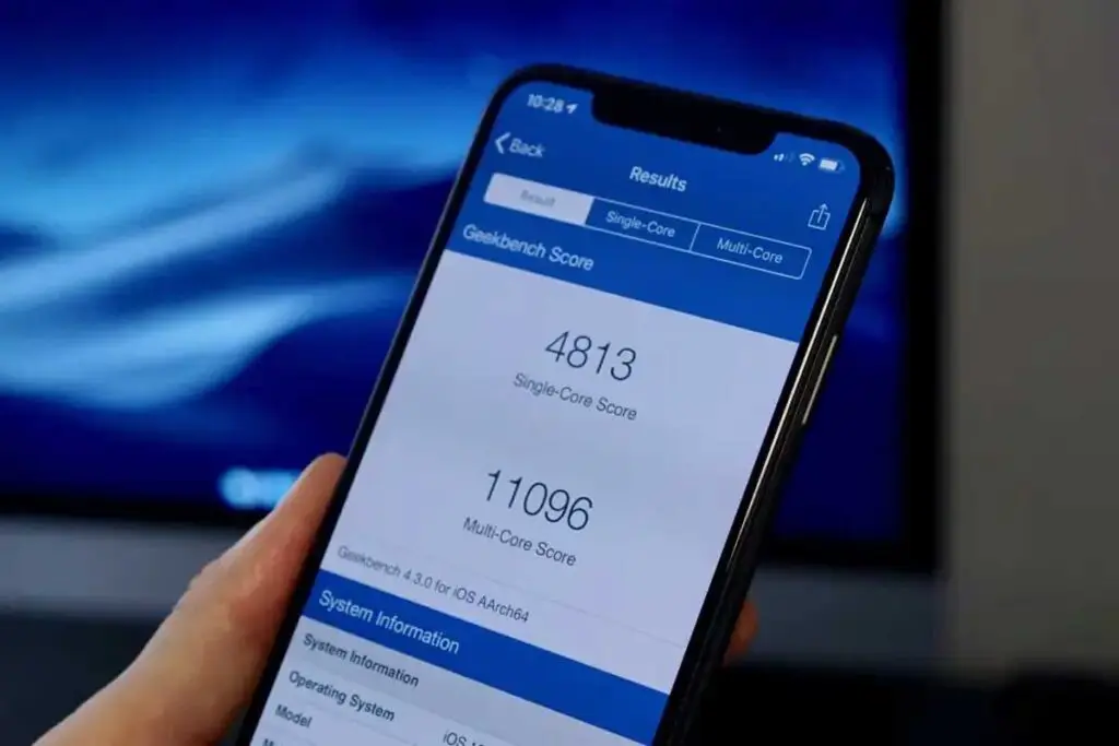 telefon na którym uruchomiony jest benchmark