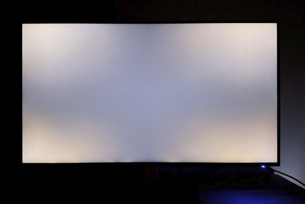 monitor iiyama ProGraphic HB3201UHSNP-B1 i HB2701UHSNP