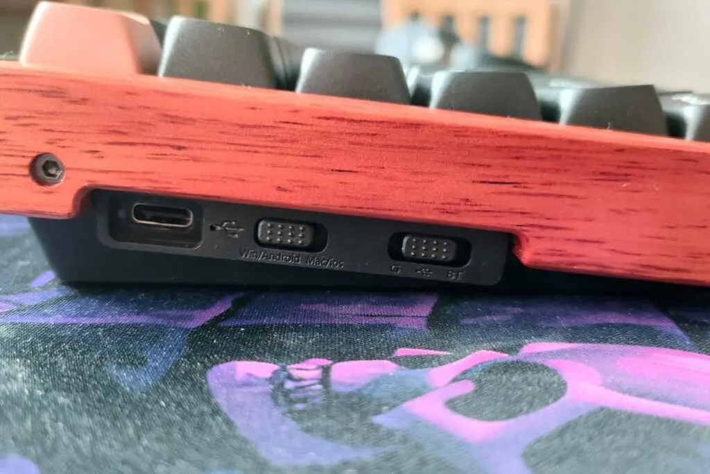 Panel kontrolny Keychron K2 HE