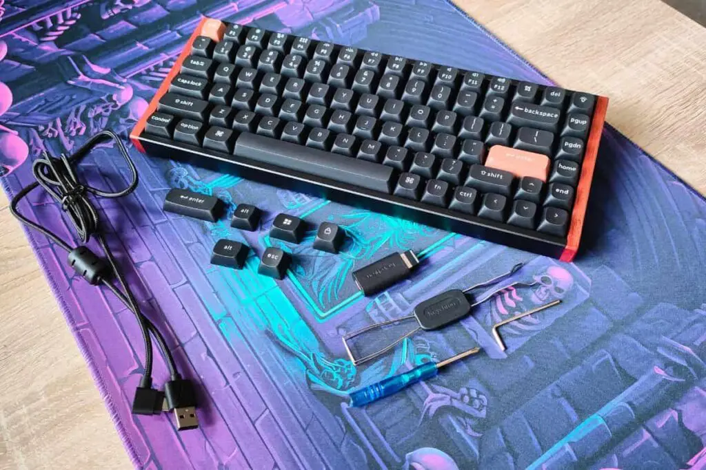 Akcesoria dołączone do Keychron K2 HE