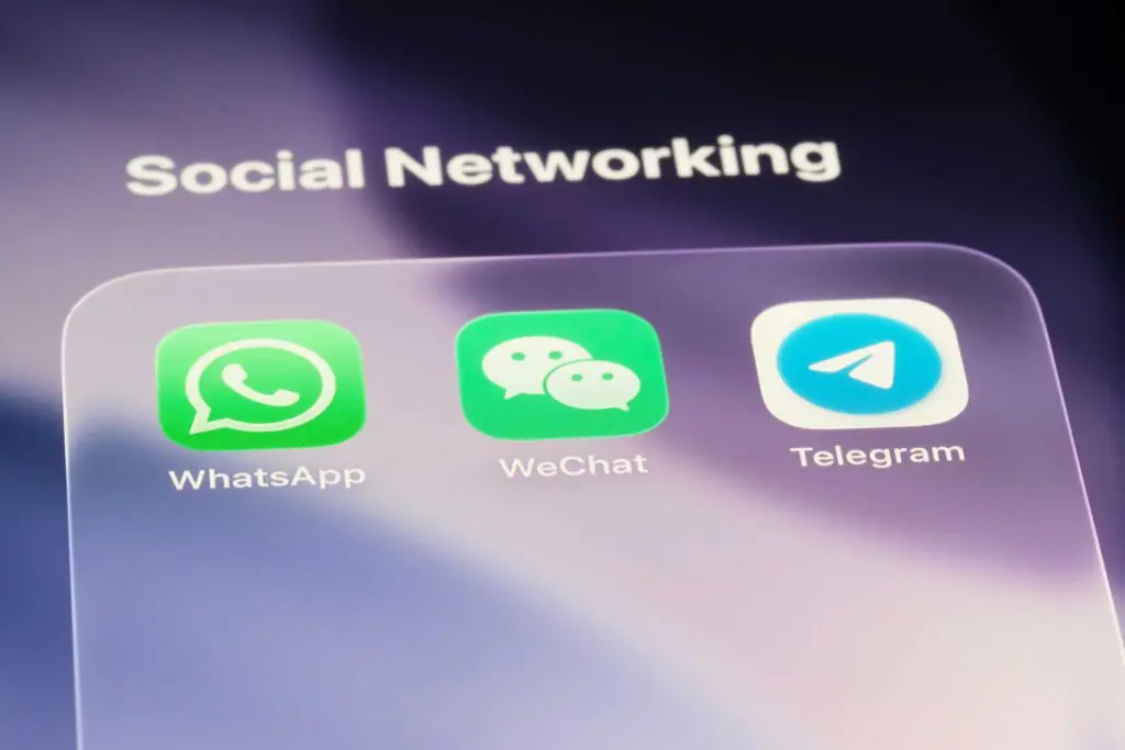telegram na telefonie