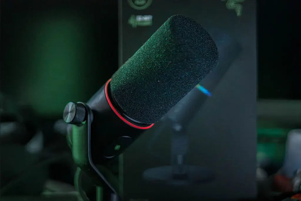 recenzja mikrofonu razer seiren v3 pro