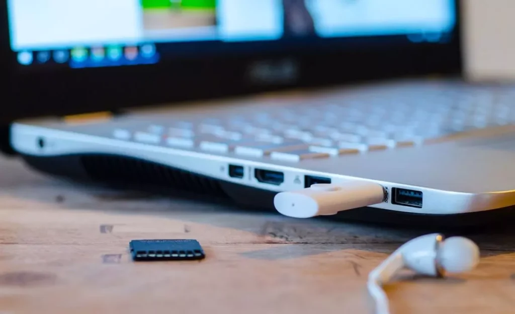 pendrive zabezpieczony hasłem co to znaczy