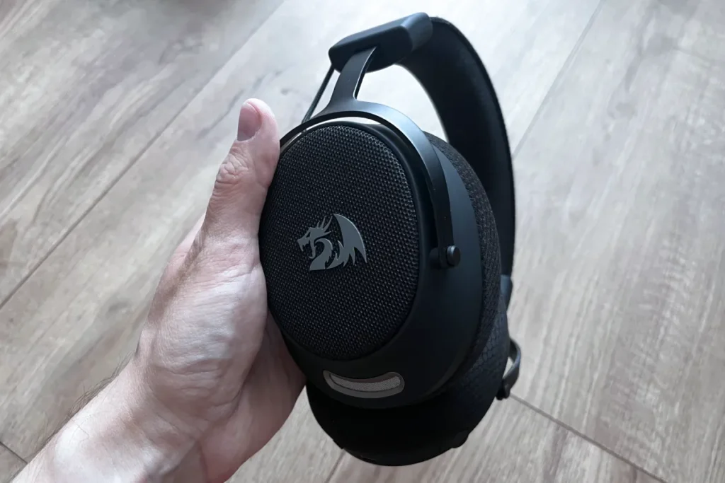 redragon h858 arrow pro carbon logo redragon