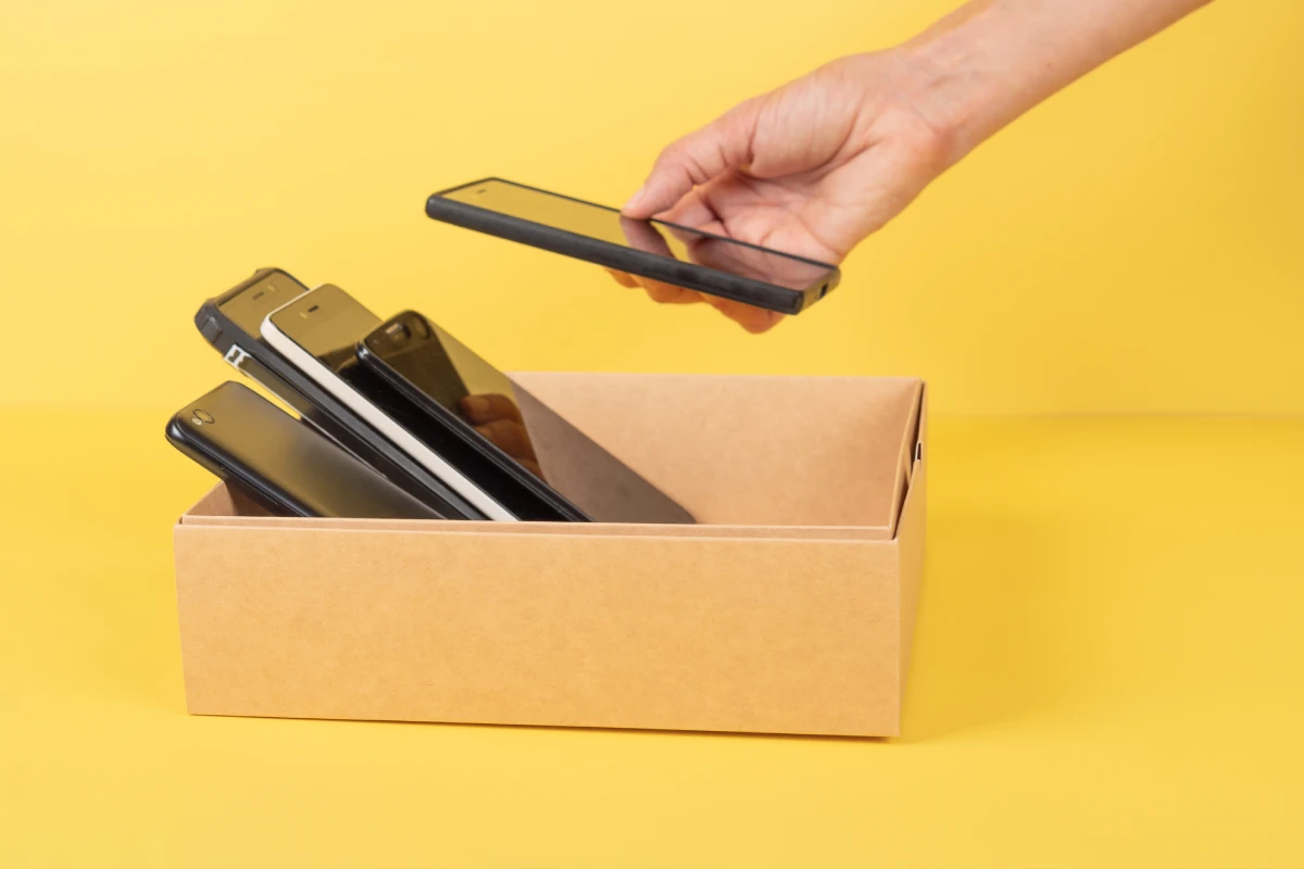 Jak sprawdzić model telefonu? Praktyczne sposoby