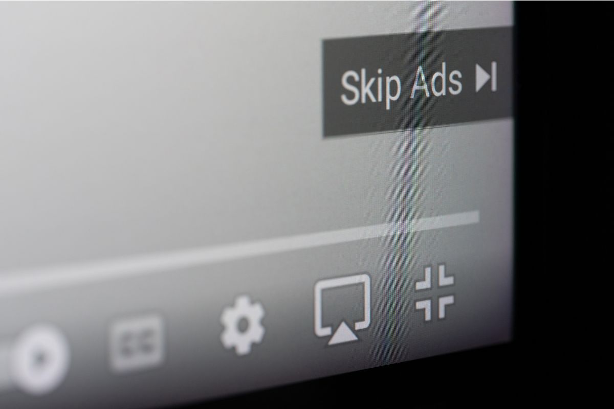 YouTube bez reklam – sposoby na zablokowanie reklam na YT