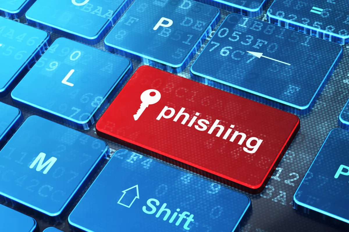 Phishing – co to jest? Jak się przed nim bronić?
