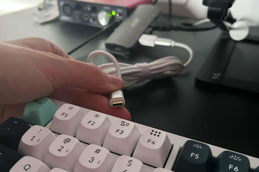 Keychron Q3 HE QMK kabel usb c