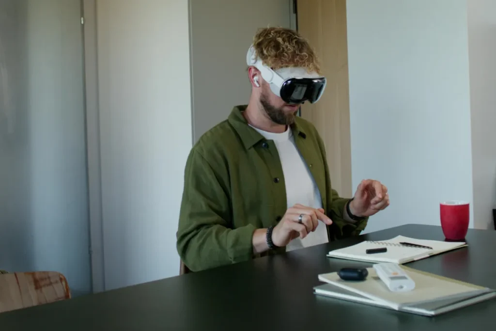 apple vision pro apple vr w domu na stole