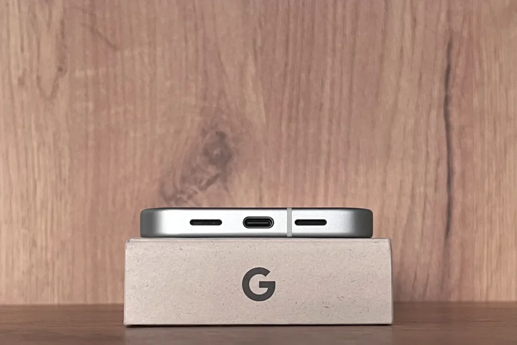 google pixel 10a port zbliżenie