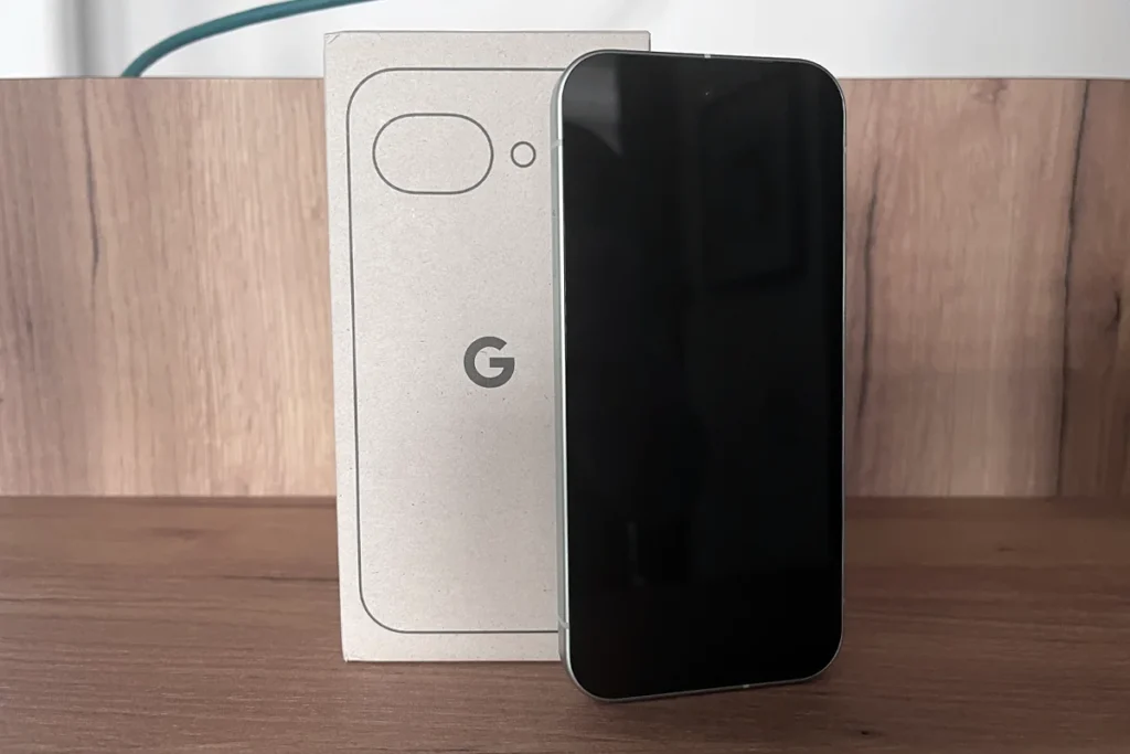 google pixel 10a pudełko telefon