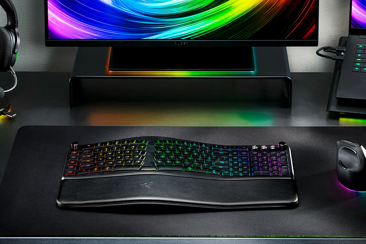 Razer Pro Type Ergo oficjalnie. To ergonomiczna klawiatura do pracy z AI i multi-device