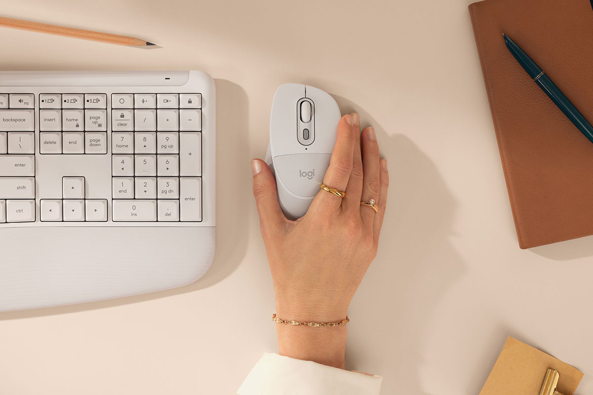Logitech pokazuje Signature Comfort Plus. Pierwsza mysz marki z poduszką pod dłoń